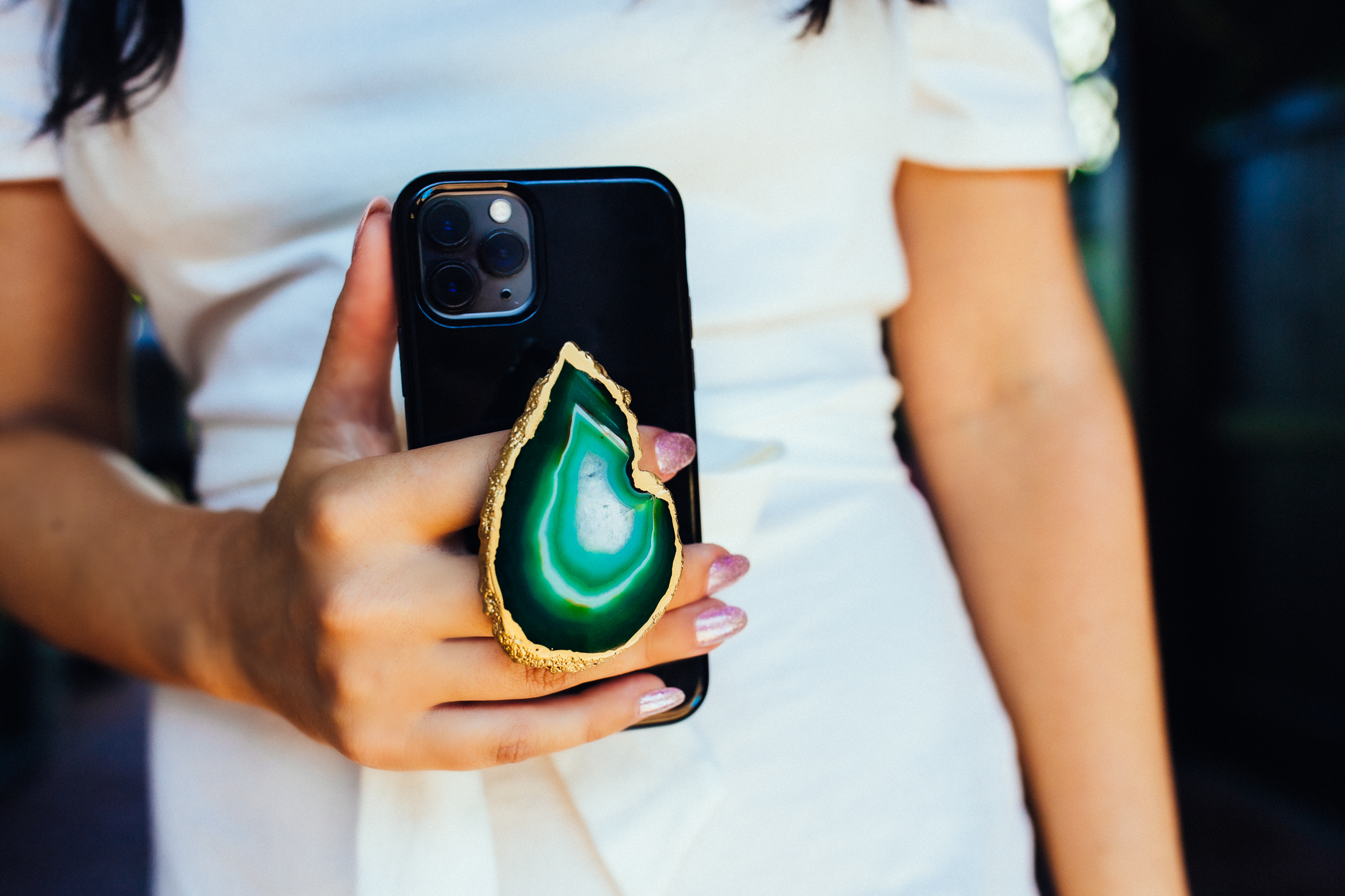 HOW TO MAKE A CHIC DIY CRYSTAL POPSOCKET PHONE CASE