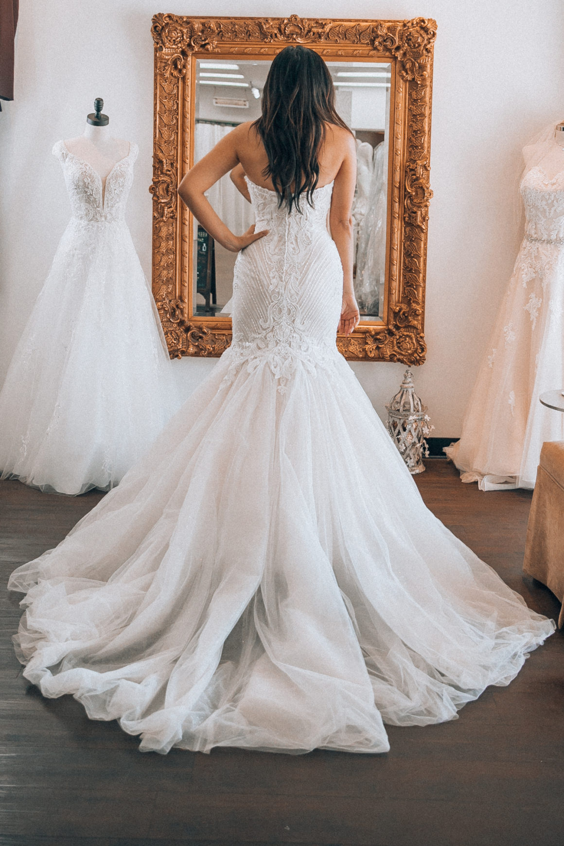 bride on a budget: wedding planning tips & tricks