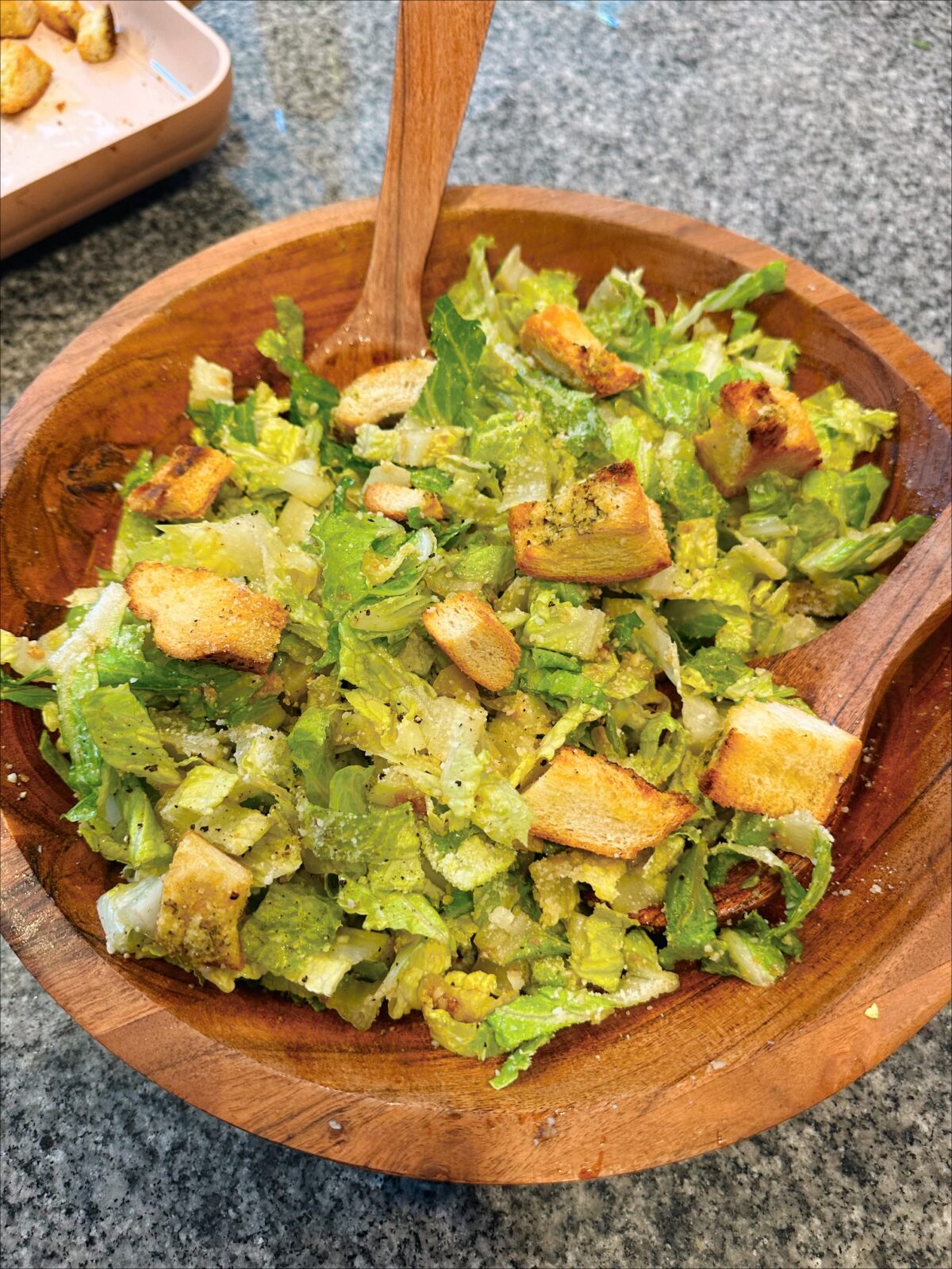 How to Make Dad’s Eggless Garlicky Caesar Salad Recipe