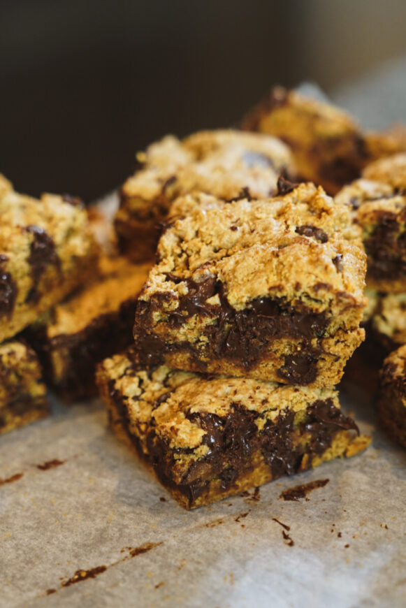 Easy 3 Ingredient Graham Cracker Crumb Bars Recipe Hack