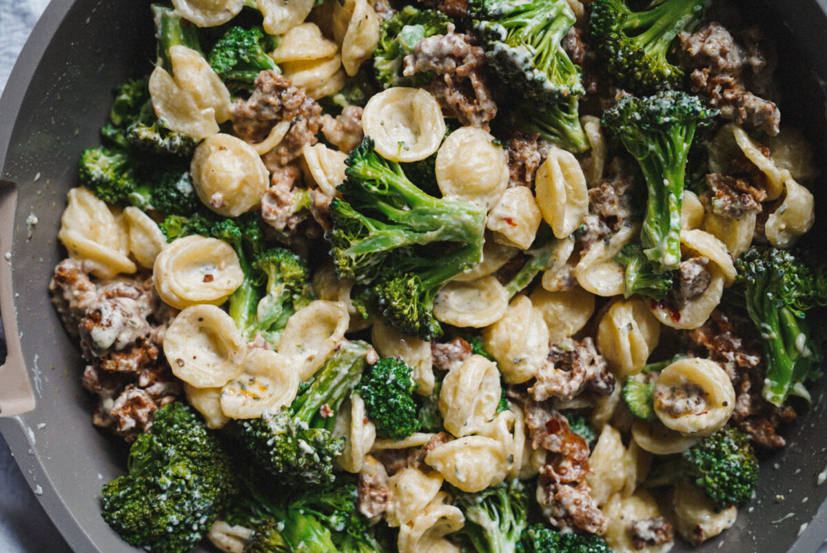 Sausage & Broccoli Boursin Pasta – Easy 15 Min Recipe