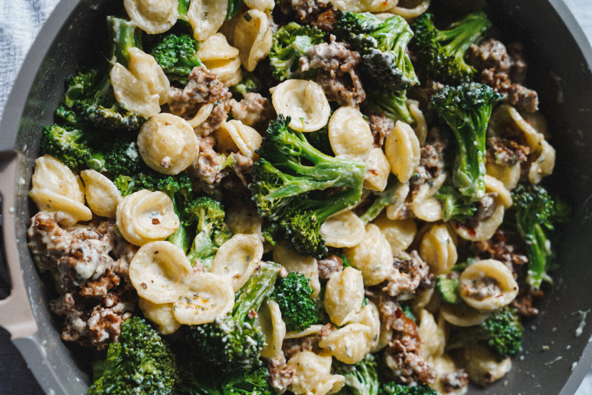 Sausage & Broccoli Boursin Pasta – Easy 15 Min Recipe