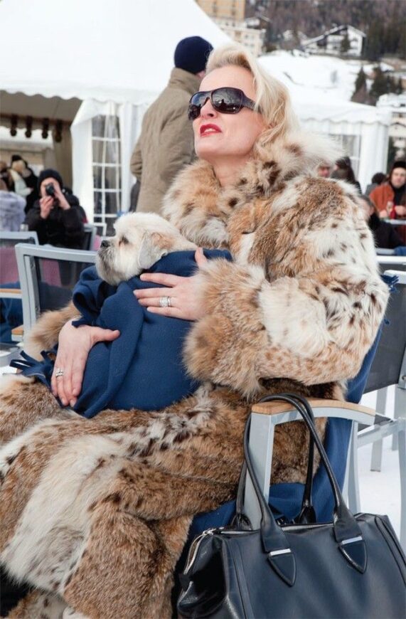 How to Get the Mob Wife Aesthetic With Faux Fur Coats